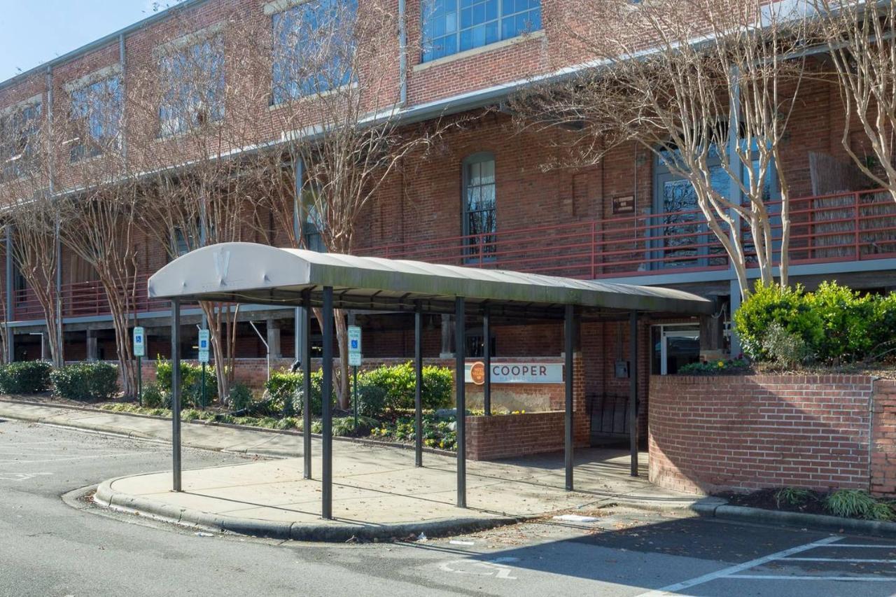 Ferienwohnung Trifecta 2BR Free Parking Modern Superhost Durham Exterior foto